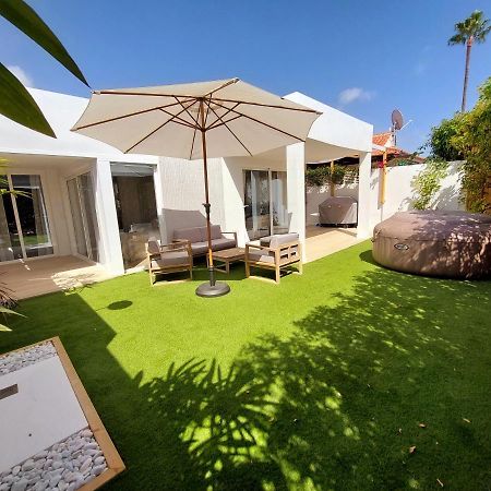 Bungalow de diseño hidromasajes terraza y piscina. San Bartolomé Exterior foto