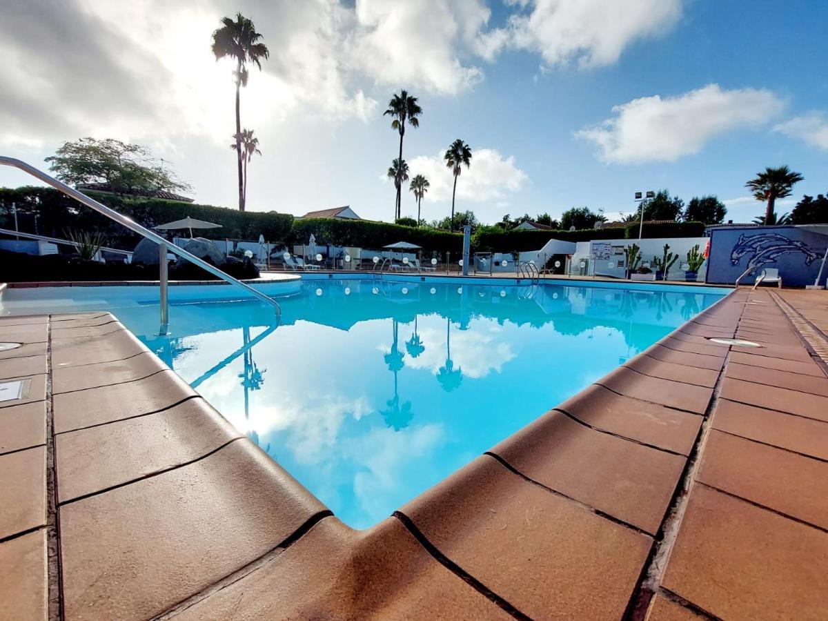 Bungalow de diseño hidromasajes terraza y piscina. San Bartolomé Exterior foto