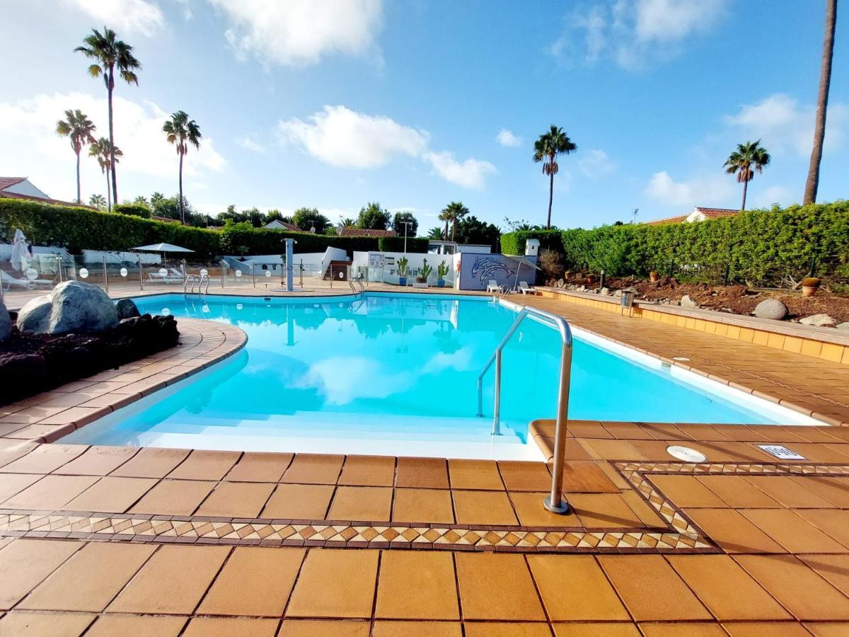 Bungalow de diseño hidromasajes terraza y piscina. San Bartolomé Exterior foto